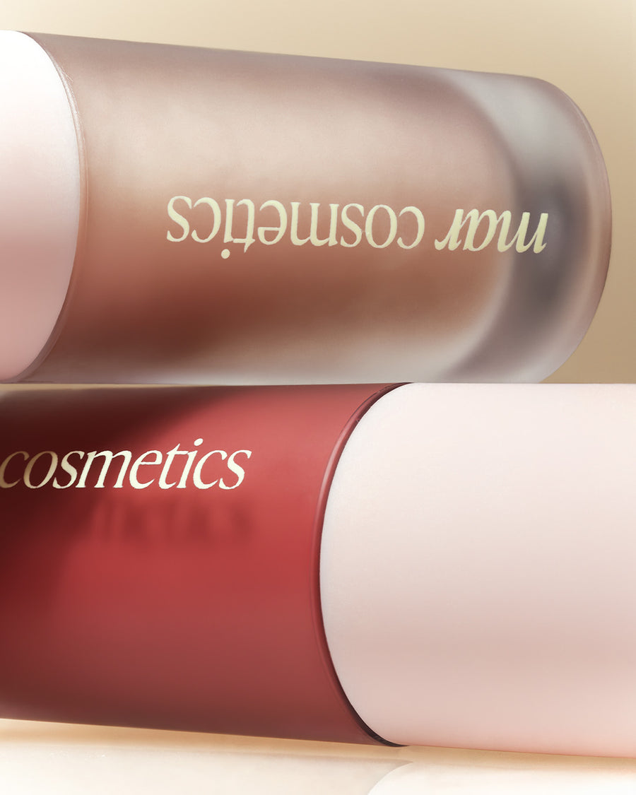 LIP GLOSS